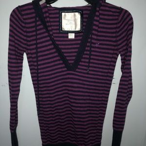 American Eagle Henley sweater with hood. XS.